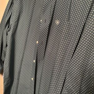 Men's Ariat long sleeve button down shirt